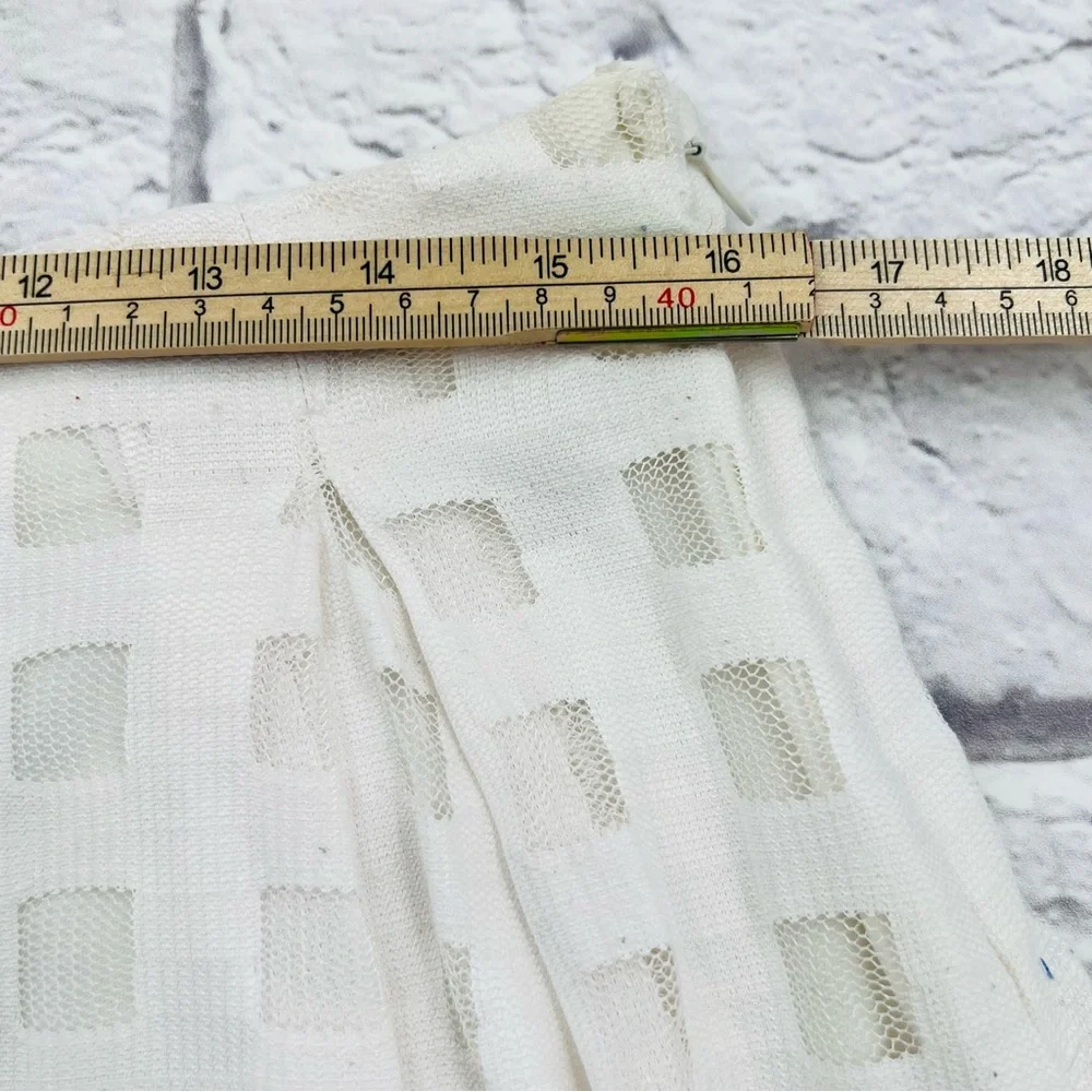Kind Of White Textured Skirt Size Large Layered Mini Pleated Flare